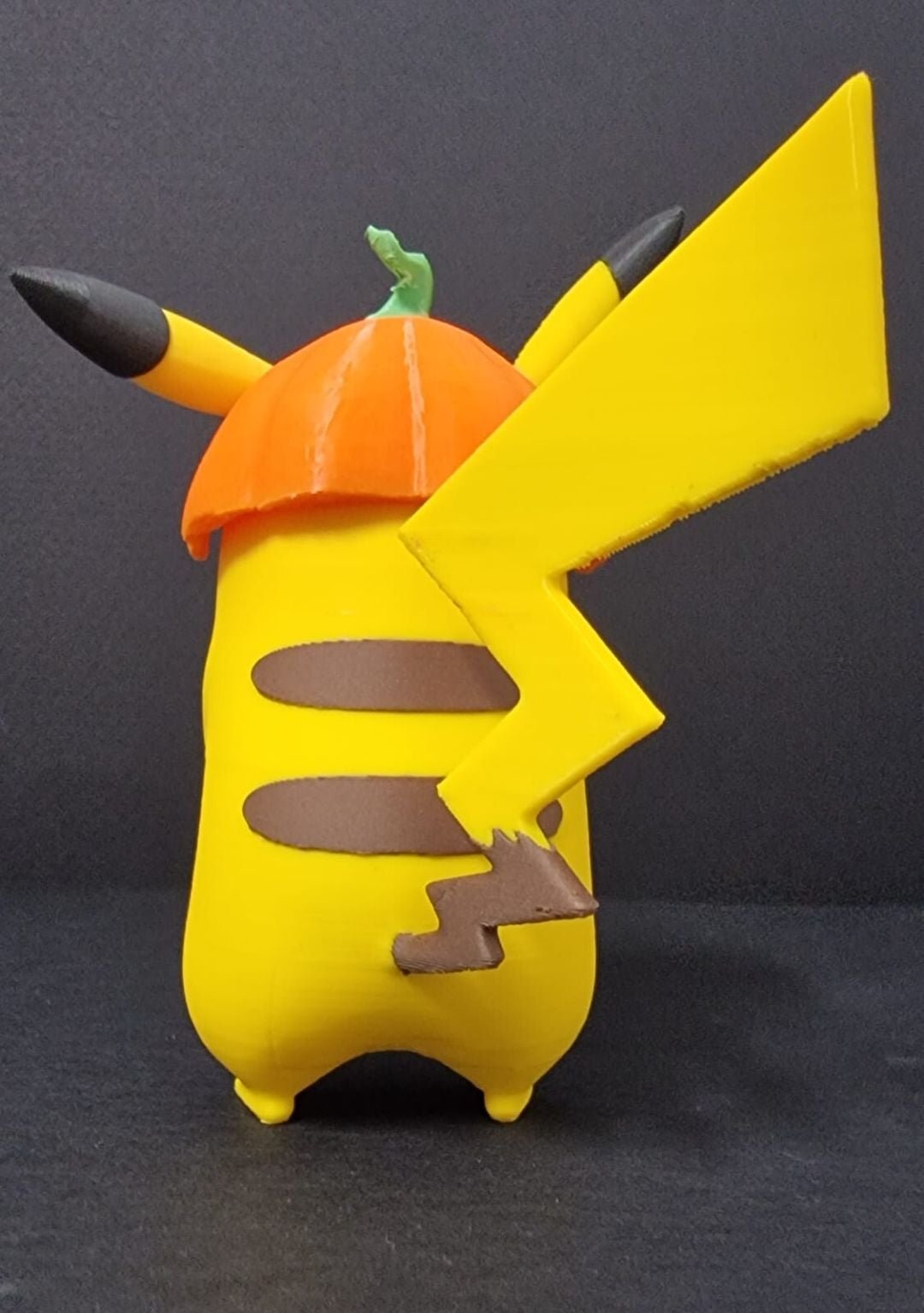 Halloween Pikachu